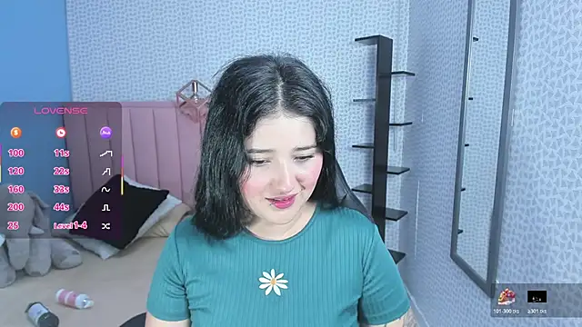 BIANCAROY1 online show from October 18, 2025, 6:30 pm