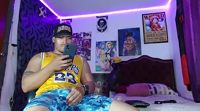 Danielsbigcum online show from December 23, 2024, 2:17 pm