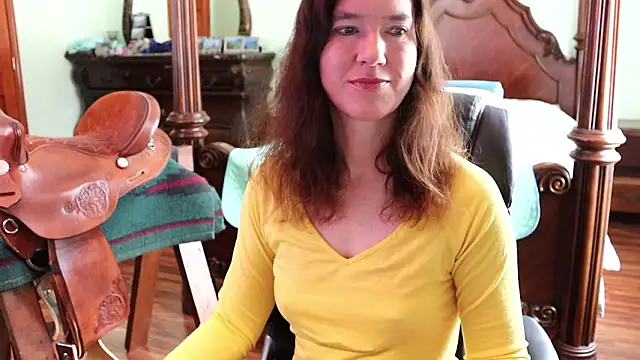 thornburyrose online show from February 10, 2026, 7:07 pm