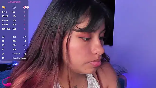 ChantalPetit online show from January 23, 2025, 1:08 am