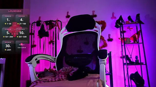 CyberXGoddess online show from February 13, 2026, 2:29 am