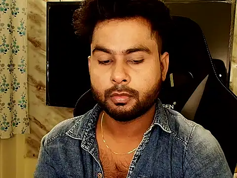 SHENOY3 online show from September 8, 2025, 9:14 pm