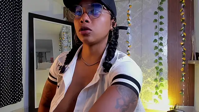 kelly thomson online show from March 19, 2026, 11:20 pm