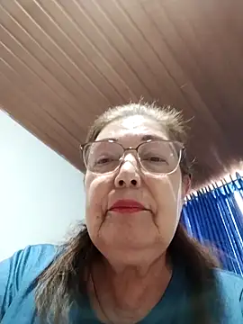 Vicky Rosse online show from October 11, 2025, 3:54 pm