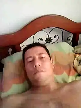 Snapshot of Lachuchaenlacara1988 chatting on February 3, 2025, 8:57 pm Lachuchaenlacara1988 online show from February 3, 2025, 8:57 pm