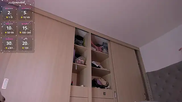 sussan dream1 online show from April 9, 2026, 9:42 pm