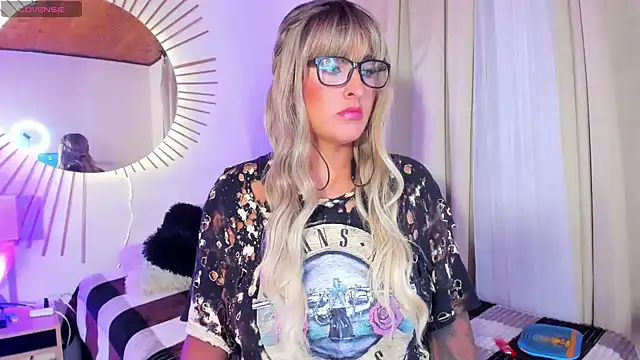 Snapshot of natta_smithh chatting on February 26, 2025, 3:10 am natta smithh online show from February 26, 2025, 3:10 am