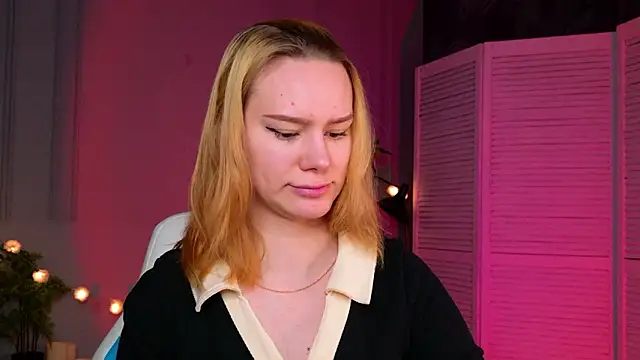 Snapshot of Ramona___ chatting on March 27, 2026, 6:08 am Ramona online show from March 27, 2026, 6:08 am