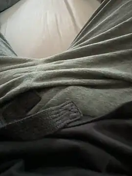 j1991j online show from April 8, 2026, 10:48 am