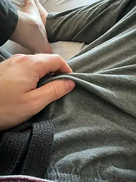 j1991j online show from April 10, 2026, 1:16 pm