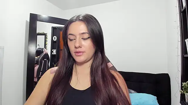 NoahWilliams  online show from January 27, 2025, 4:43 pm