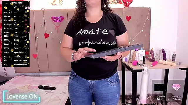 Zaly mature online show from October 7, 2025, 12:30 am