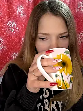 Zuli Kiska online show from April 21, 2026, 10:21 am