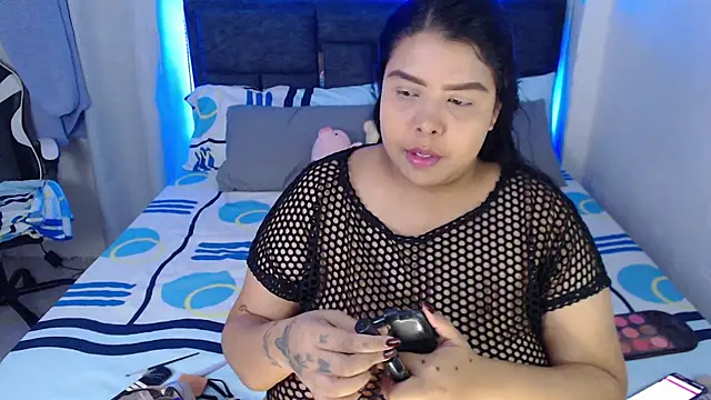 SaLomeJonees online show from July 28, 2026, 2:07 am