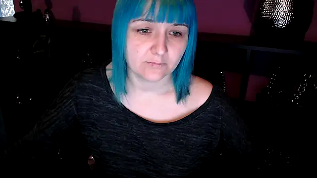 Snapshot of beauty-of-pain chatting on March 18, 2026, 2:09 pm beauty-of-pain online show from March 18, 2026, 2:09 pm