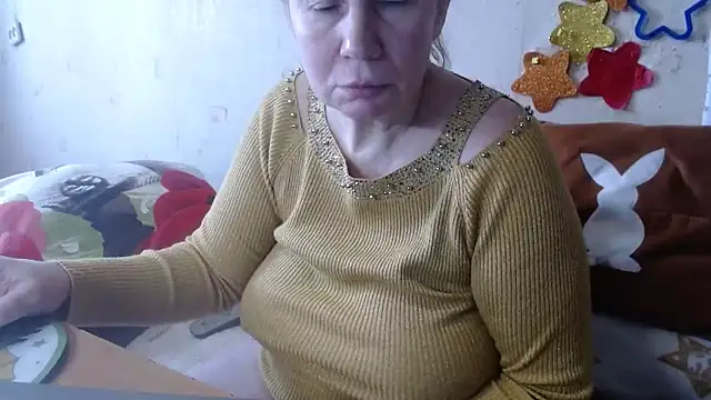 QueenLana online show from February 21, 2025, 7:23 am