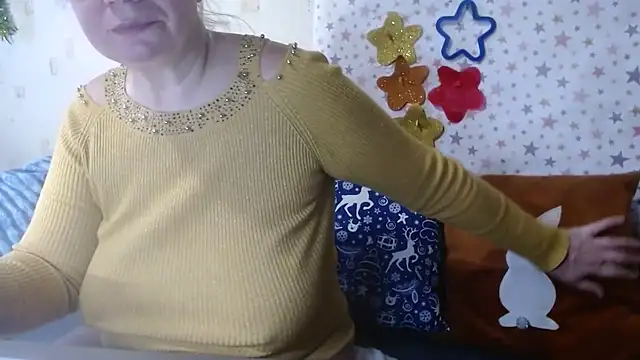 QueenLana online show from December 23, 2025, 7:28 am