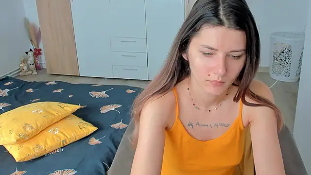 marie marie03 online show from March 18, 2026, 6:27 am