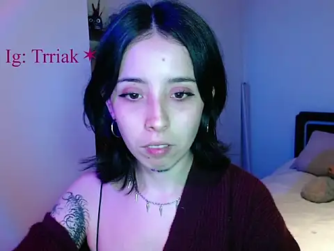 babyluna 8 8 online show from April 24, 2026, 12:13 am