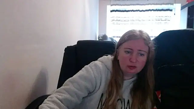 Snapshot of PeterAndJen chatting on March 11, 2026, 9:26 am PeterAndJen online show from March 11, 2026, 9:26 am