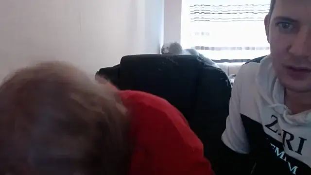 Snapshot of PeterAndJen chatting on April 12, 2026, 7:57 am PeterAndJen online show from April 12, 2026, 7:57 am