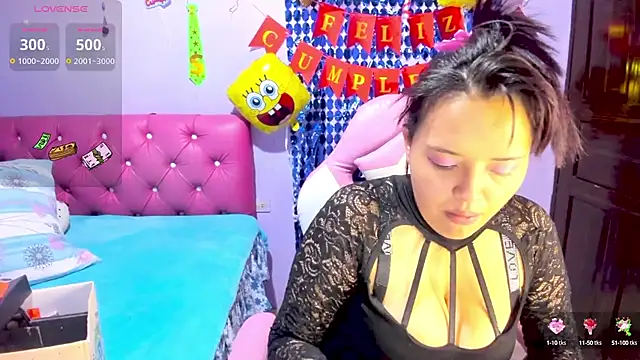 crissn0707 online show from March 15, 2025, 10:35 am