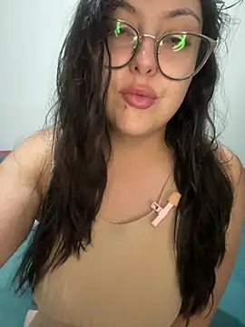 MileyGia online show from July 16, 2026, 3:34 am