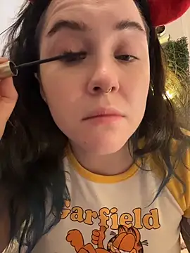 JennKenobi online show from June 16, 2026, 12:52 pm