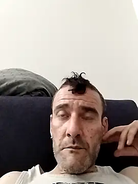 raulacab online show from May 15, 2026, 7:54 pm