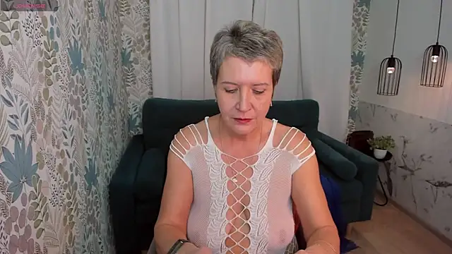 KathySunn online show from December 10, 2024, 5:11 pm