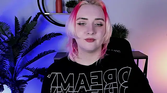 AsheLucker online show from February 9, 2025, 8:45 pm