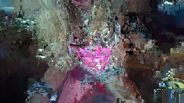 Snapshot of CROSSCOUNTRY1 chatting on October 18, 2025, 12:50 pm CROSSCOUNTRY1 online show from October 18, 2025, 12:50 pm