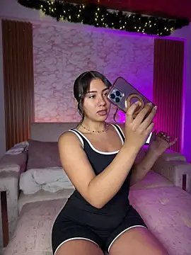 Ambar pe  online show from May 24, 2026, 2:49 am