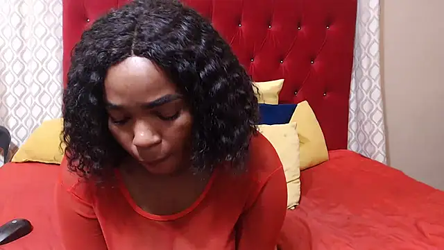 Snapshot of EBONYBUSTYY chatting on March 6, 2025, 6:48 pm EBONYBUSTYY online show from March 6, 2025, 6:48 pm