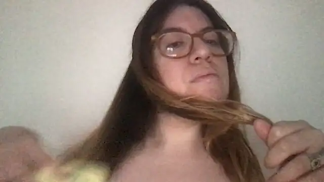 HYPHYtype online show from February 6, 2025, 11:15 pm