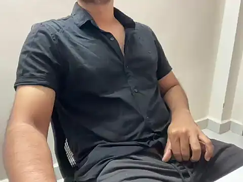 Arjun78877 online show from October 4, 2025, 7:01 pm