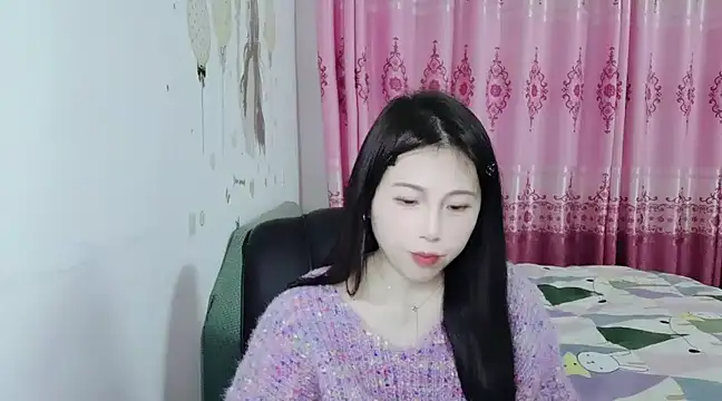 Snapshot of Sunset_glow chatting on January 24, 2025, 4:49 pm Sunset glow online show from January 24, 2025, 4:49 pm