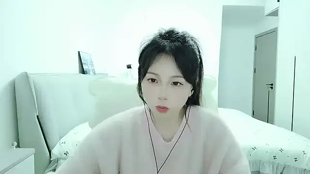 Sunset glow online show from February 9, 2026, 2:21 pm