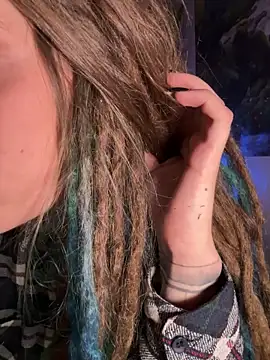 MenaDreadfull online show from November 14, 2025, 6:34 am