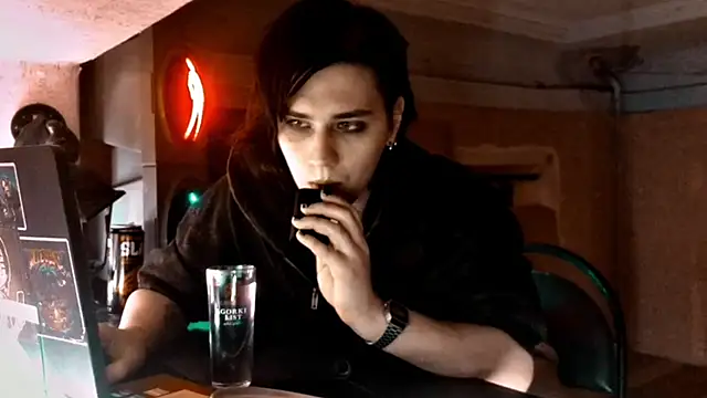 Snapshot of sademobeer chatting on February 16, 2026, 12:07 am sademobeer online show from February 16, 2026, 12:07 am