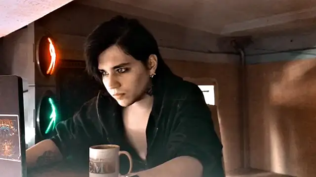 Snapshot of sademobeer chatting on February 21, 2026, 10:05 am sademobeer online show from February 21, 2026, 10:05 am