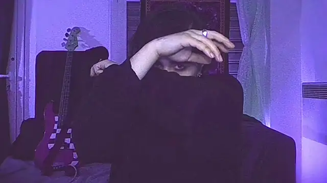 Snapshot of sademobeer chatting on March 12, 2026, 2:50 am sademobeer online show from March 12, 2026, 2:50 am