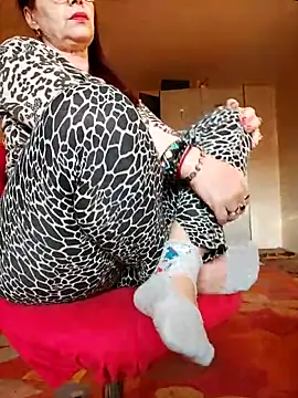 Love Tina56 online show from October 22, 2025, 5:30 am