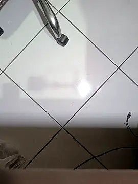 QUERTZFODAA online show from March 15, 2025, 6:10 pm