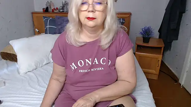 BozhenaNude online show from May 24, 2026, 3:44 am