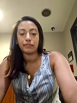 Snapshot of Nikkierosee chatting on March 14, 2025, 2:53 am Nikkierosee online show from March 14, 2025, 2:53 am