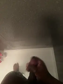 chocolatelongstrokes online show from April 2, 2026, 7:44 pm