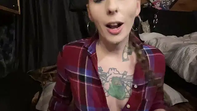 TeenyDoll online show from February 6, 2026, 3:44 am