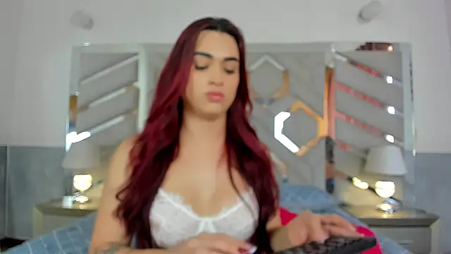 alexandra fire69x online show from February 26, 2026, 4:06 pm