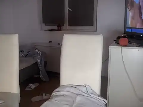 alekandrobg online show from April 1, 2026, 10:40 pm